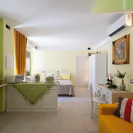 Bed and breakfast Le Stanze Del Conte 3*